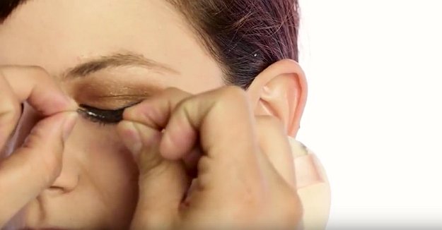Ardell - 150 Black False Eyelashes | Olivia Munn Oscars 2016 Makeup Tutorials, check it out at //makeuptutorials.com/olivia-munn-makeup-tutorial/