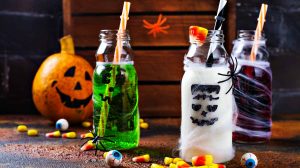 13 Spooky Halloween Drinks For Your Next Halloween Party