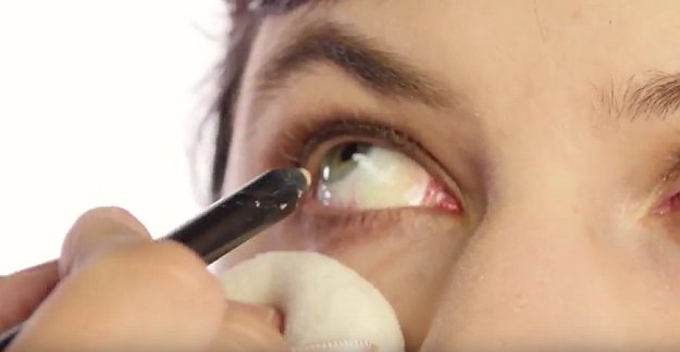 NARS - Eyeliner in Rue Bonaparte | Olivia Munn Oscars 2016 Makeup Tutorials, check it out at //makeuptutorials.com/olivia-munn-makeup-tutorial/
