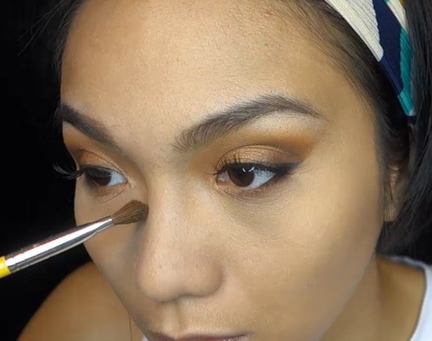 Step 24: Contour | Homecoming Makeup Tutorial For Brown Eyes Using Kylie Kyshadow Palette 