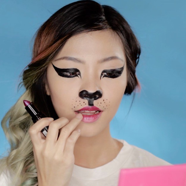 Lower Lips | Snapchat Lion Filter Super Cute Halloween Makeup Tutorial