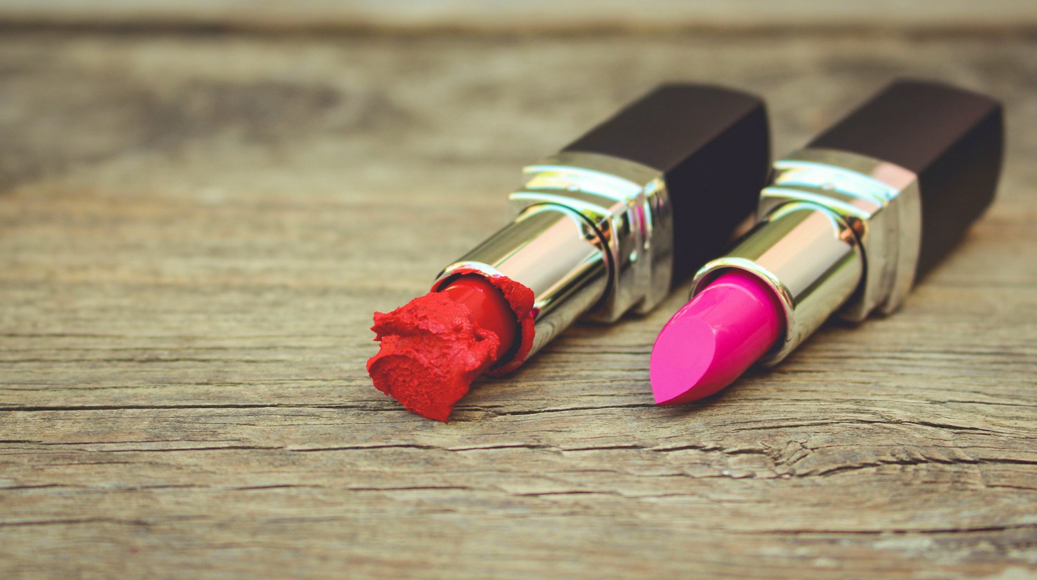 feature | Two Amazing Ways to Fix Broken Lipstick