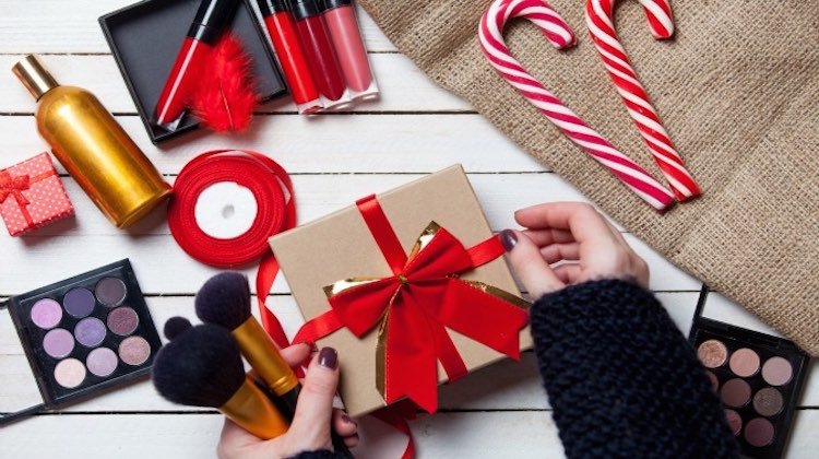 Makeup Gifts | Amazing Finds Online That Don't Break The Bank
