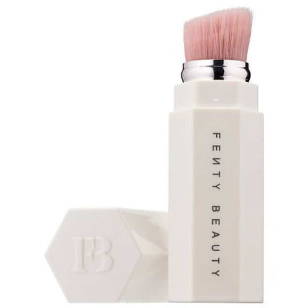 Portable Highlighter Brush ($24) | Review: Rihanna's Fenty Beauty Makeup Products | Makeuptutorials Guide