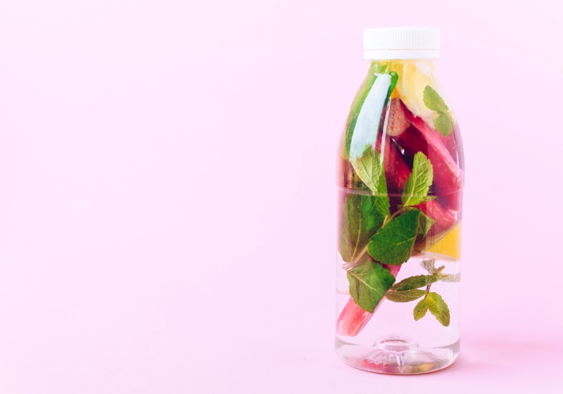 bottle detox water rhubarb mint lemon | detox water recipe