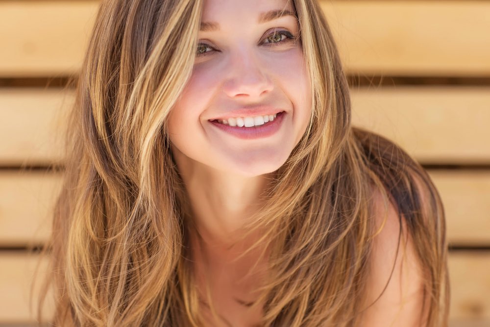 Beautiful Woman Smiling | Everyday Natural Makeup Tutorials