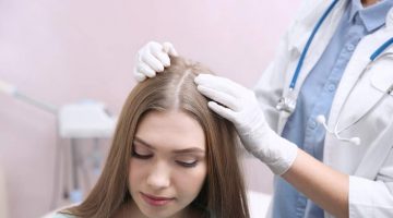 MAD-U_ew9sc-woman-visiting-dermatologist-at-clinic | Scalp Moisturizer Tips For The Dry Winter Months | Featured