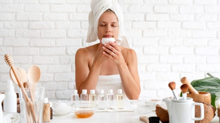 spa-beauty-concept-happy-young-woman