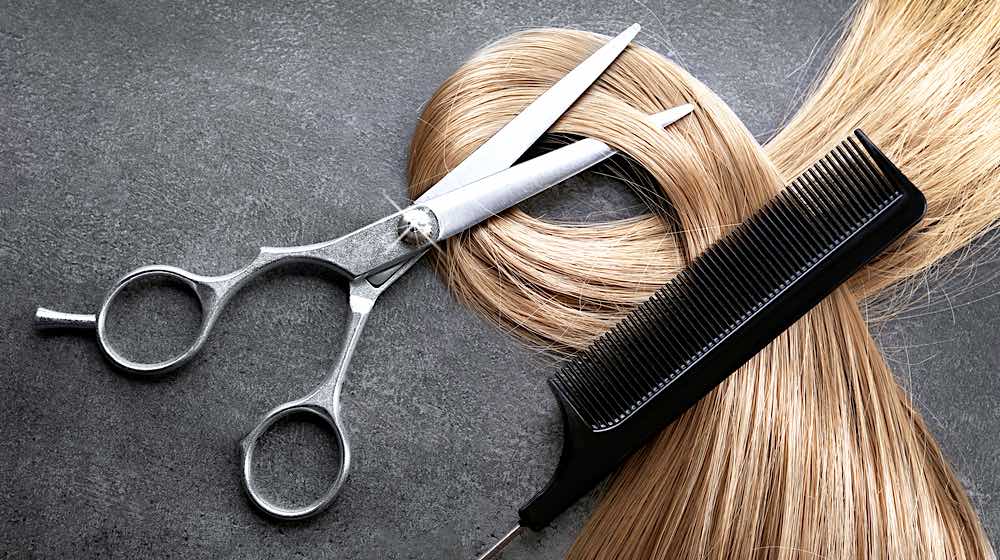 Scissors Comb Strand Blonde Hair | How To Cut Your Own Hair At Home Without Ruining It | Featured | how to trim your own hair