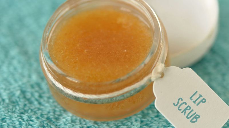 DIY Lipscrub | Self Care Products For Skin, Hair and Nails At Home | diy self care