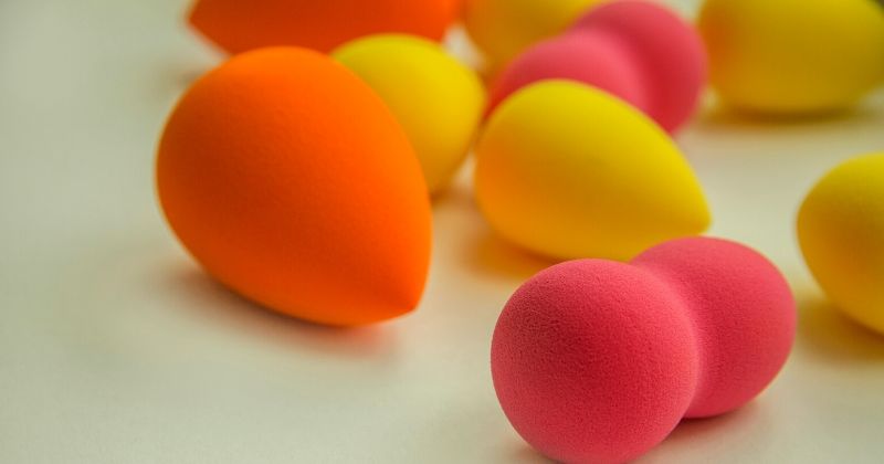 bright beauty blenders on white background | Use A Beauty Blender Makeup Sponge In Different Ways