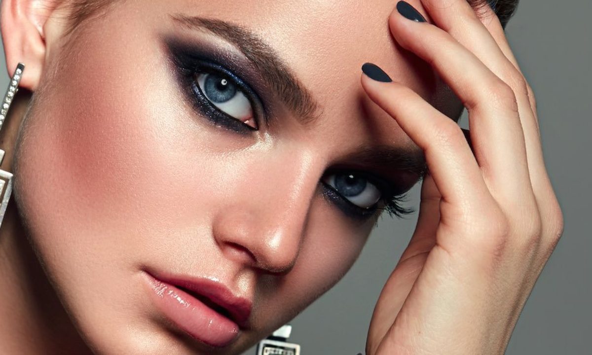 3 Best Eyeshadow Colors For Grey Eyes Makeup Tutorials