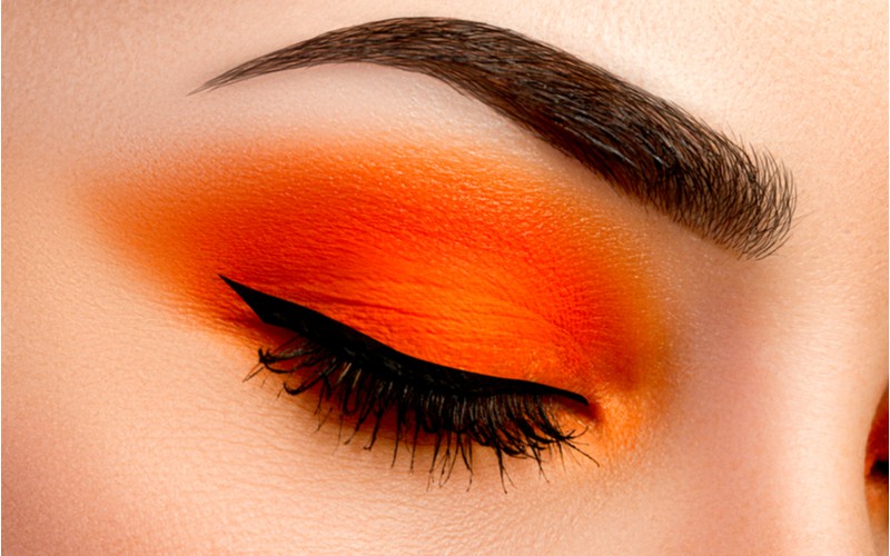 close up of woman with beautiful orange smokey eyes with black arrow makeup | How To Wear Matte Eyeshadow Like An IG Model | SS