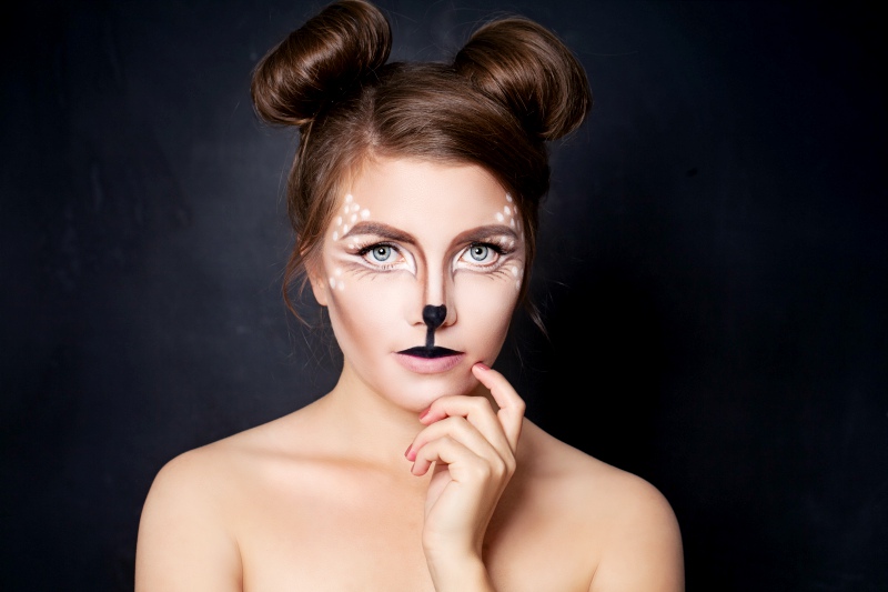 woman in deer halloween makeup | Deer makeup simple