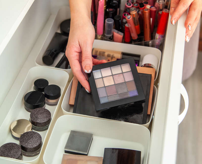 Storage Box Makeup Organizer | DIY Makeup Organizer