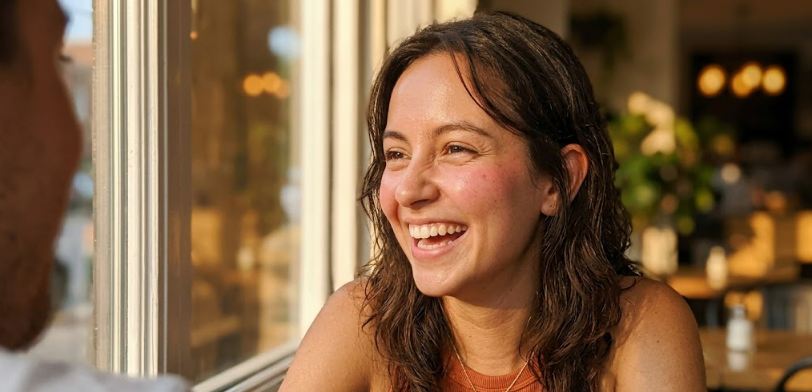 Dewy Makeup for Oily Skin: 7 Steps That Actually Last